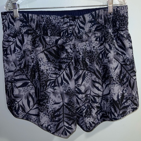 Avia- Athletic shorts - Picture 4 of 7